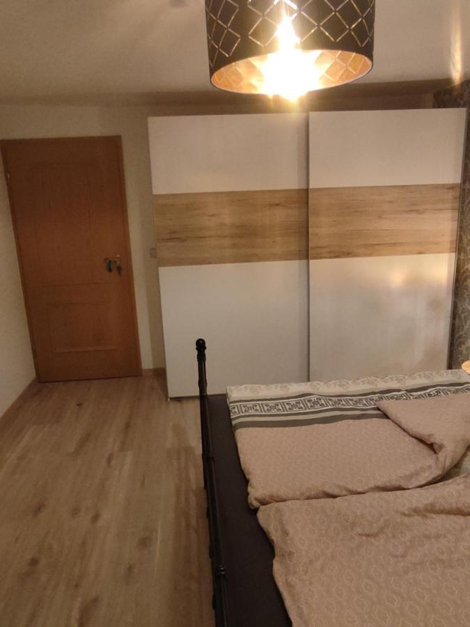 Zum Buchenblick Apartment Sankt Wendel Luaran gambar
